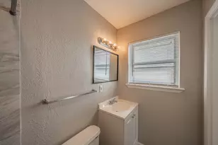 5417 Palmer Dr, Haltom City, TX 76117 - Photo 29