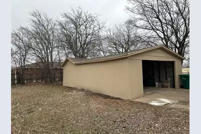 717 E Lamberth Road, Sherman, TX 75090 - Photo 9