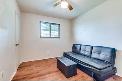 2413 Cheyenne Street, Irving, TX 75062 - Photo 15