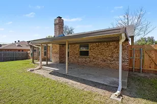 772 Hampshire Dr, Burleson, TX 76028 - Photo 23