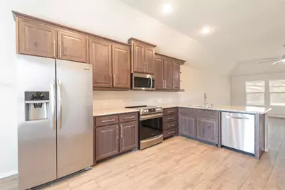 717 Long Iron Drive, Fort Worth, TX 76108 - Photo 5