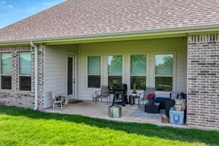 119 Oak View Dr, Godley, TX 76044 - Photo 29