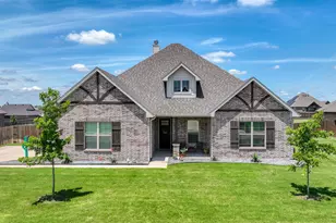 119 Oak View Dr, Godley, TX 76044 - Photo 1