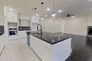 1165 Deerfield Dr, Wills Point, TX 75169 - Photo 19