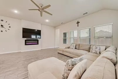 1610 Wayback Drive, Celina, TX 75009 - Photo 5