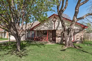 577 Bluebonnet Dr, Keller, TX 76248 - Photo 3