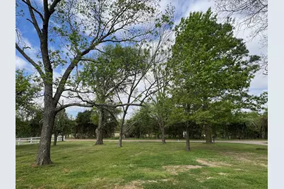 8740 County Road 2403, Tool, TX 75143 - Photo 23