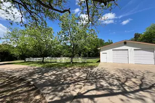 8740 Co Rd 2403, Tool, TX 75143 - Photo 37