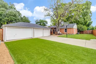 649 Northlake Dr, Dallas, TX 75218 - Photo 1
