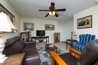 2331 N Davis Drive #A, Arlington, TX 76012 - Photo 7