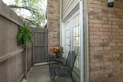 2331 N Davis Drive #A, Arlington, TX 76012 - Photo 21