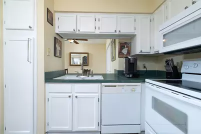 2331 N Davis Drive #A, Arlington, TX 76012 - Photo 13