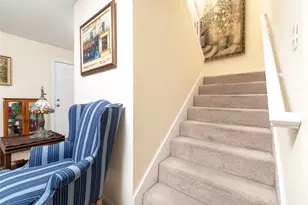 2331 N Davis Dr, Arlington, TX 76012 - Photo 11