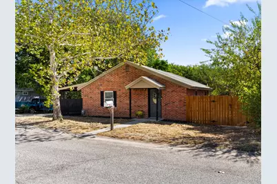 901 S Lane Street, Decatur, TX 76234 - Photo 3