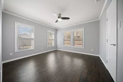 2617 Benbrook Boulevard, Fort Worth, TX 76109 - Photo 17