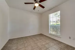 120 E Milas Ln, Glenn Heights, TX 75154 - Photo 13