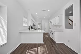 2306 Edinburgh St, Arlington, TX 76018 - Photo 13