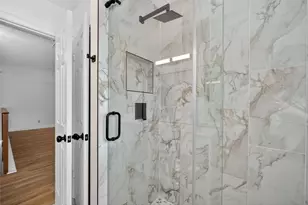 2306 Edinburgh St, Arlington, TX 76018 - Photo 17