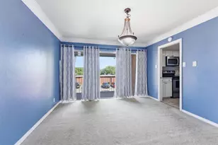 558 E Avenue J, Grand Prairie, TX 75050 - Photo 11