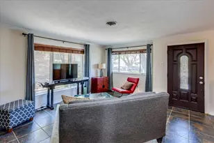 1231 Evergreen Dr, Richardson, TX 75080 - Photo 7