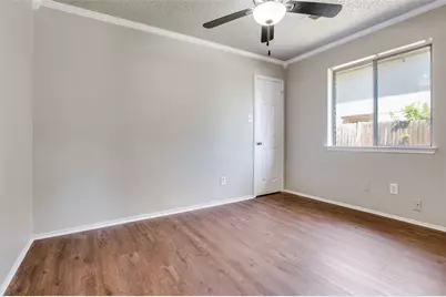 1113 Harvest Hill Lane, Lancaster, TX 75146 - Photo 19