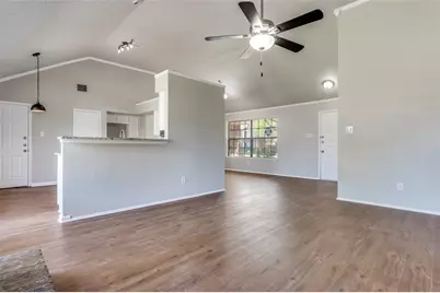 1113 Harvest Hill Lane, Lancaster, TX 75146 - Photo 9