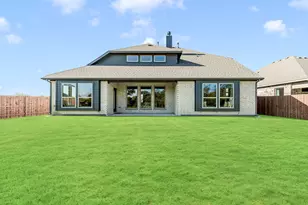 206 Oakcrest Dr, Justin, TX 76247 - Photo 39