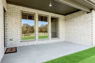 206 Oakcrest Dr, Justin, TX 76247 - Photo 37