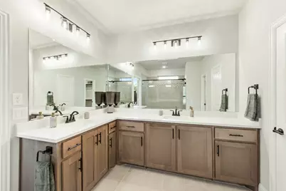 206 Oakcrest Drive, Justin, TX 76247 - Photo 23