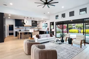 10652 Les Jardins Dr, Dallas, TX 75229 - Photo 7