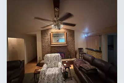 2517 Lawnview Drive, Carrollton, TX 75006 - Photo 5