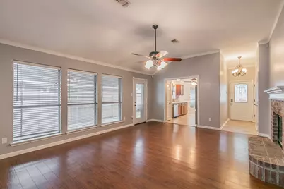 1013 Darren Drive, Burleson, TX 76028 - Photo 5