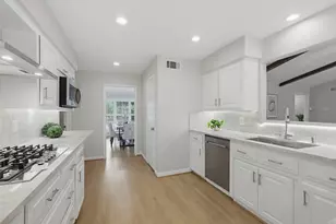 6908 Town Bluff Dr, Dallas, TX 75248 - Photo 13
