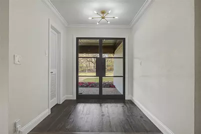 7520 Hewitt Street, North Richland Hills, TX 76182 - Photo 5