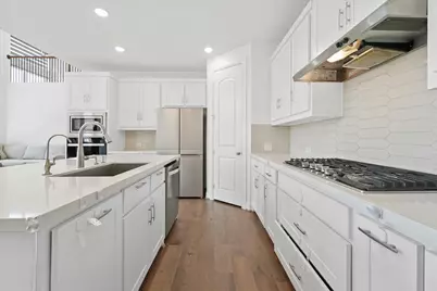 1549 Pirene Aly, Corinth, TX 76208 - Photo 9