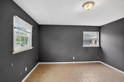 7224 Greenlee Street, Fort Worth, TX 76112 - Photo 3