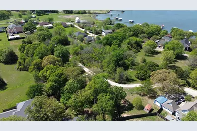 717 Hillside Drive, West Tawakoni, TX 75474 - Photo 1