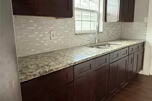 509 E Mason St, Fort Worth, TX 76110 - Photo 7