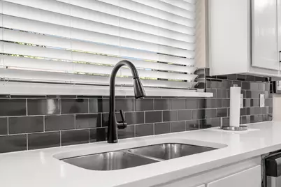 1715 Covemeadow Drive, Arlington, TX 76012 - Photo 13