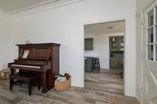 413 W Park Ave, Weatherford, TX 76086 - Photo 19