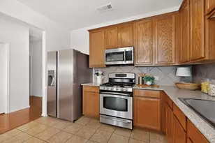 9009 Golden Sunset Trail, Fort Worth, TX 76244 - Photo 15