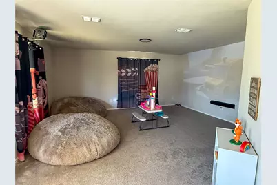 604 Mayfield Drive, Cleburne, TX 76031 - Photo 13