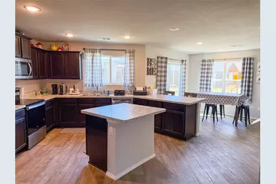 604 Mayfield Drive, Cleburne, TX 76031 - Photo 5