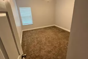 2811 Walnut St, Greenville, TX 75401 - Photo 7