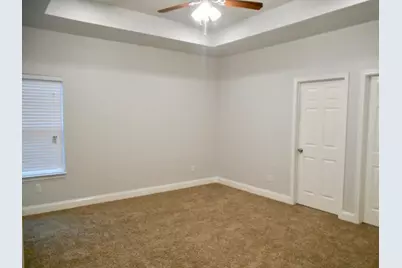 2811 Walnut Street, Greenville, TX 75401 - Photo 3