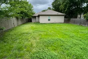 2811 Walnut St, Greenville, TX 75401 - Photo 17