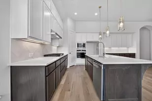 7808 Pondview Ln, Fort Worth, TX 76123 - Photo 3