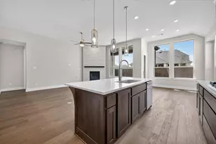 7808 Pondview Ln, Fort Worth, TX 76123 - Photo 5