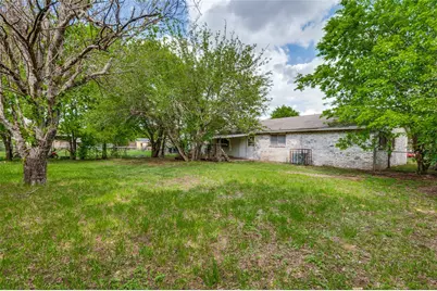 1519 Oakbrook Street, Lancaster, TX 75134 - Photo 25