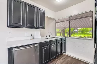 1519 Oakbrook Street, Lancaster, TX 75134 - Photo 15